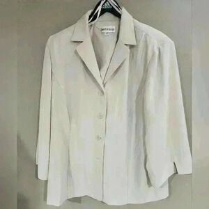 Danny & Nicole Blazer 3/4 sleeve color cream size 22W